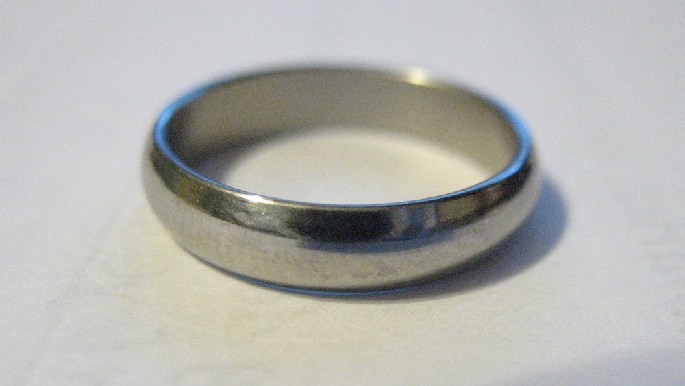 https://colterreed.com/wp-content/uploads/2016/05/Order-of-the-Engineer-Ring.jpg